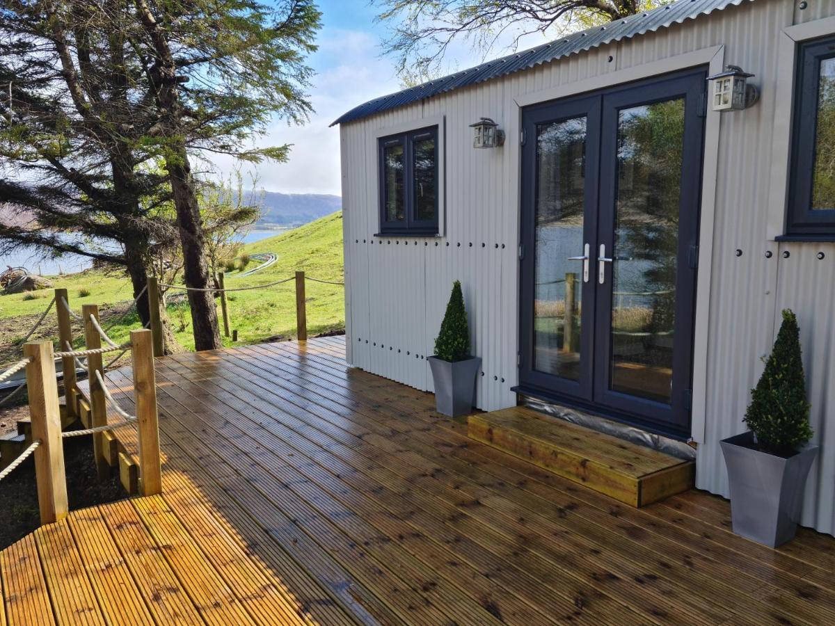 The Bay ,Luxury Shepherds Hut, Dundonnell Dış mekan fotoğraf