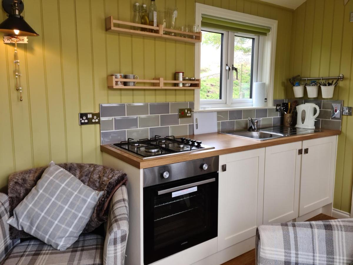 The Bay ,Luxury Shepherds Hut, Dundonnell Dış mekan fotoğraf